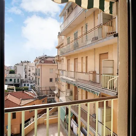 Casa Margherita شقة ألاسيو